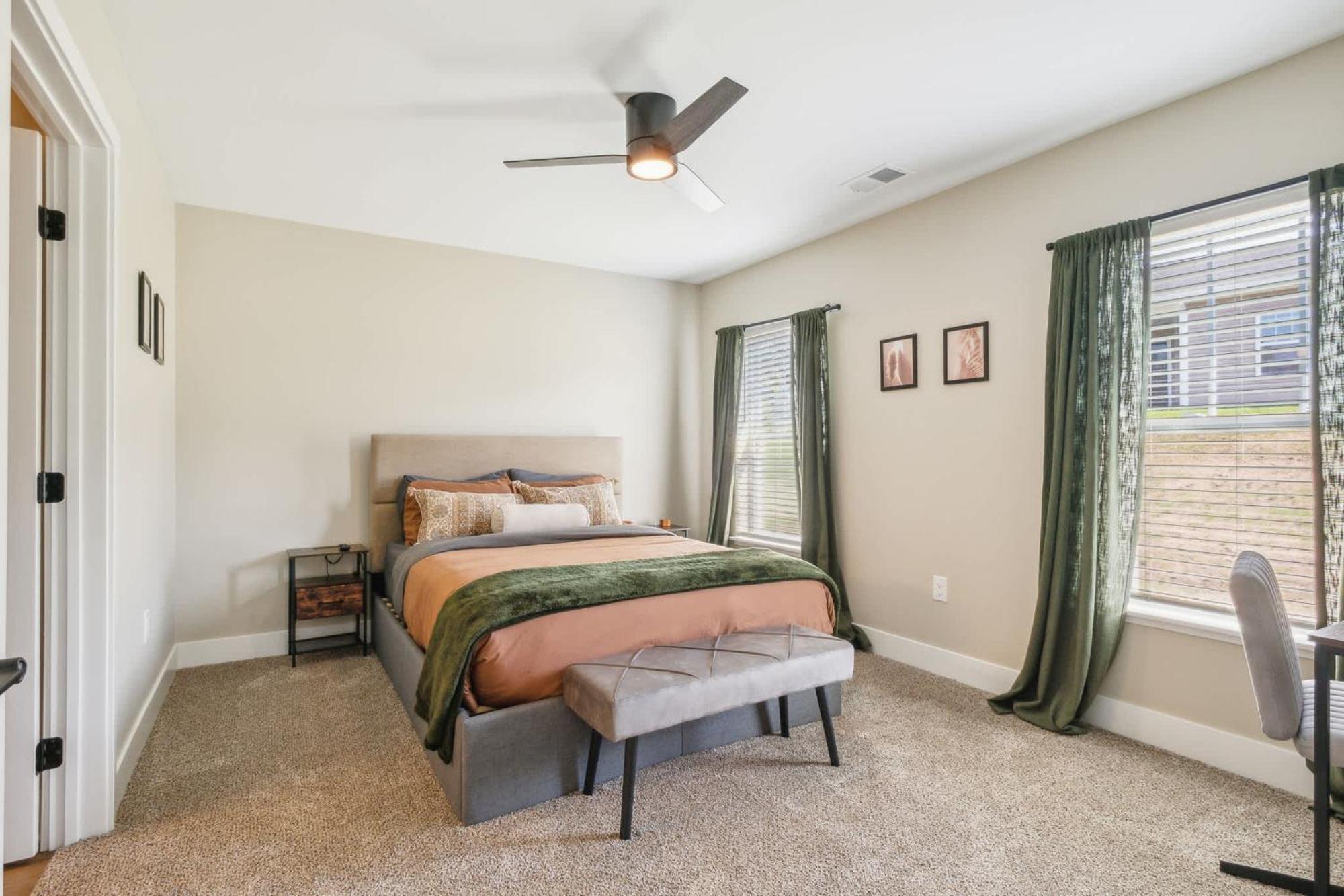 A Pet Friendly Cozy Condo In Traverse City Exterior photo